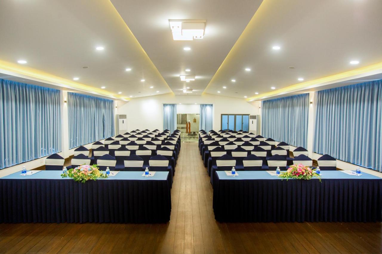 Mermaid Seaside Hotel Вунгтау Екстер'єр фото